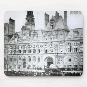 Outside the Hotel de Ville Mouse Pad