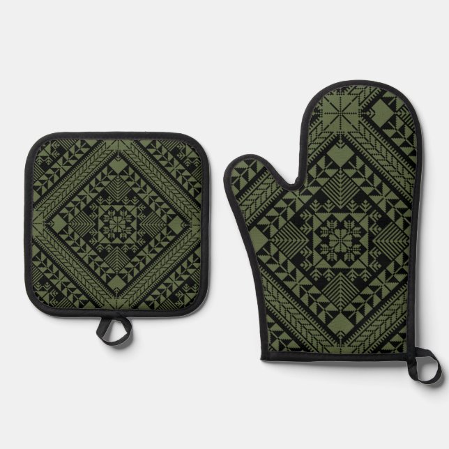 . OVEN MITT & POT HOLDER SET (Front)