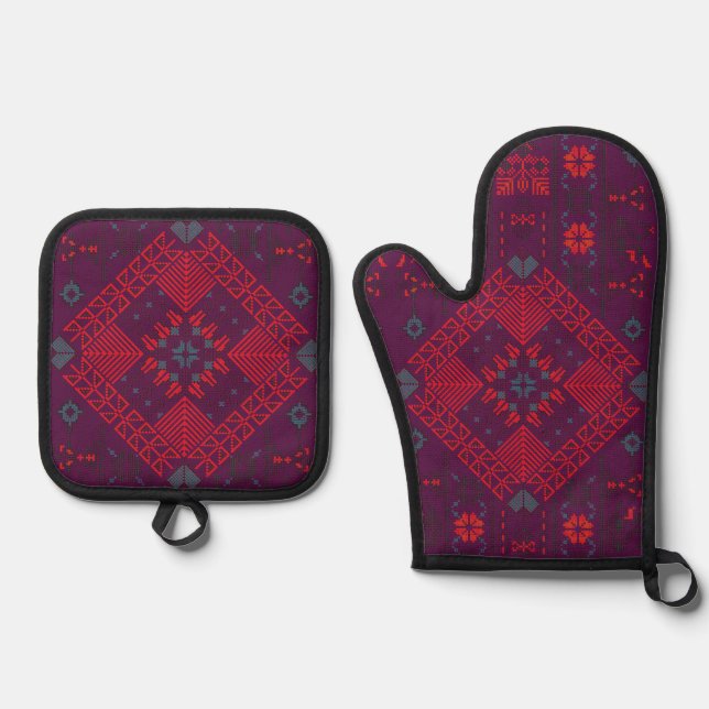 . OVEN MITT & POT HOLDER SET (Front)