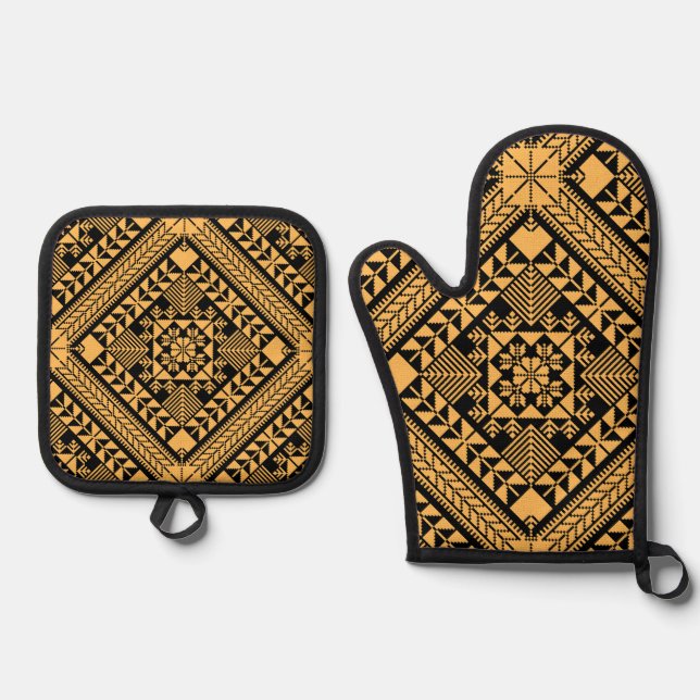 . OVEN MITT & POT HOLDER SET (Front)