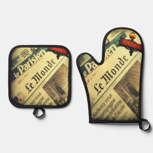 Oven Mitt & Pot Holders Paris France  Holder Set (Front)