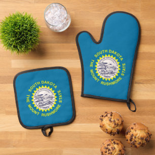 Oven Mitt, Pot Holders with flag of South Dakota Oven Mitt & Pot Holder Set