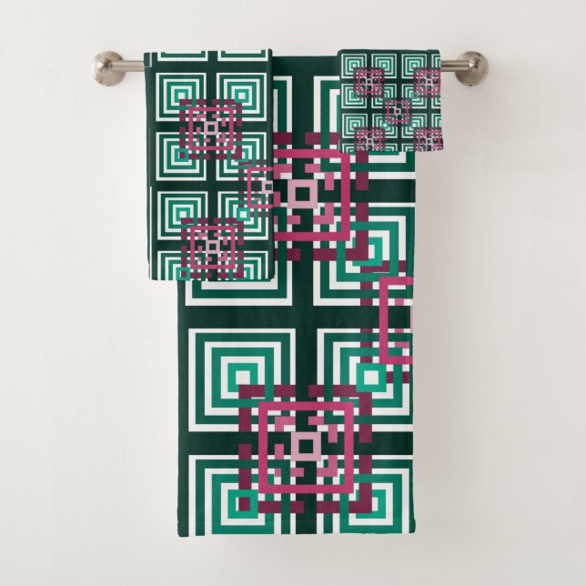 Overlapping Squares  Bath Towel Set (Insitu)