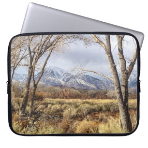 Owens Valley Mountain View of Mt. Tom Laptop Sleeve