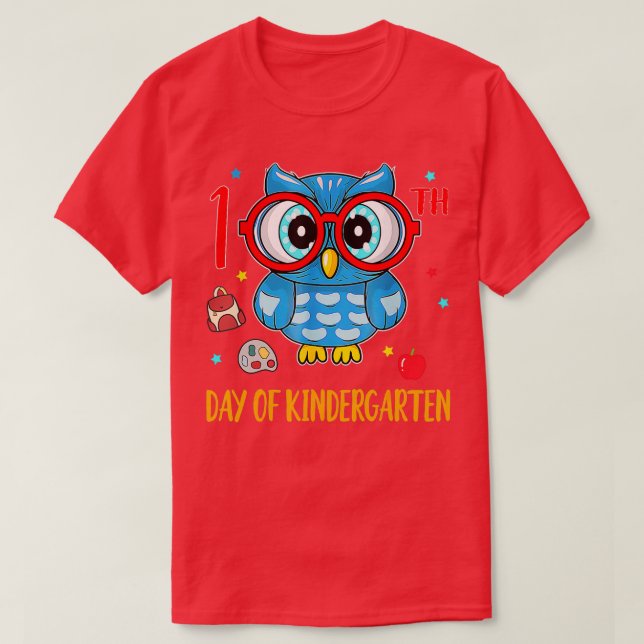 Owl 100th Day Of Kindergarten Funny 100 Days Smart T-Shirt (Design Front)