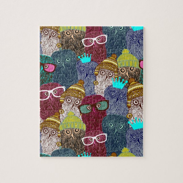Owl in crown jigsaw puzzle (Vertical)