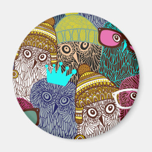 Owl in crown magnet