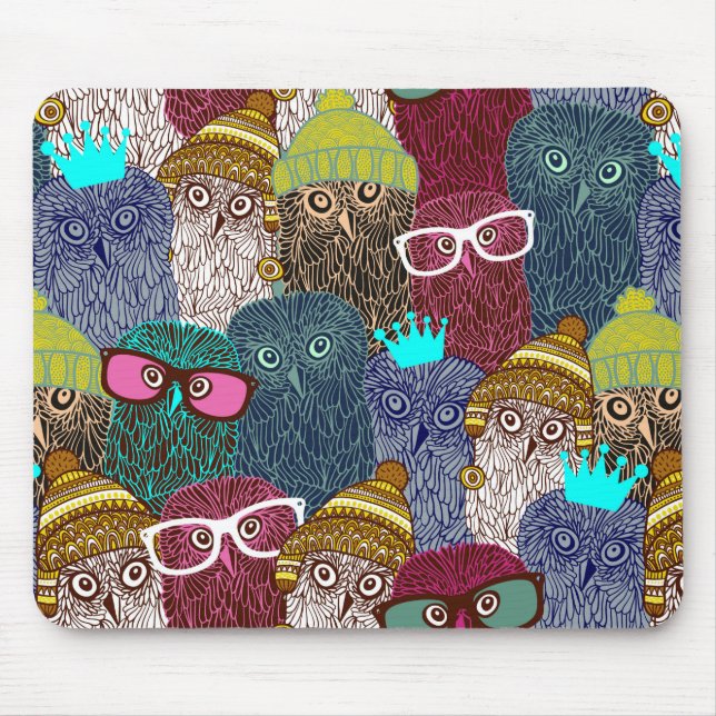 Owl in crown mouse pad (Front)