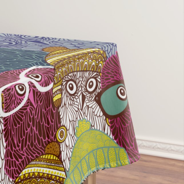 Owl in crown tablecloth (In Situ)