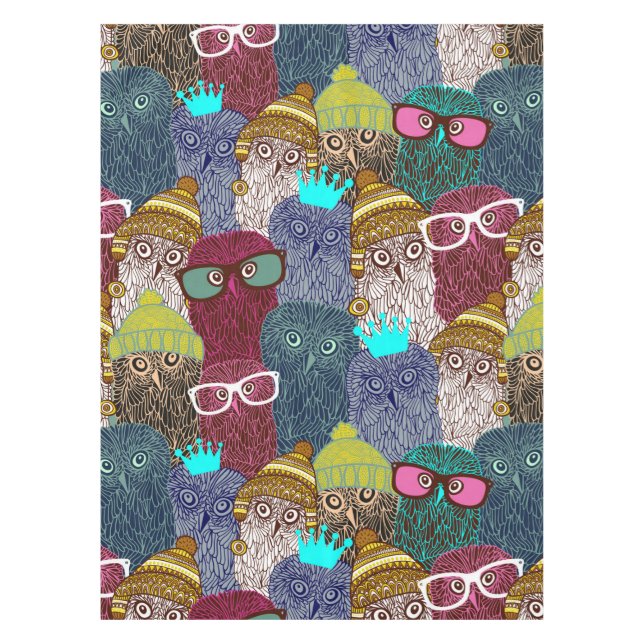 Owl in crown tablecloth (Front)
