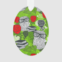 Owl in red roses