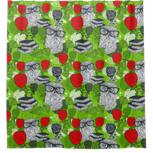 Owl in red roses shower curtain