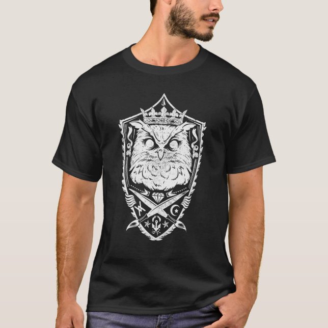 Owl King Of The Night Grunge Aesthetic Spirit Anim T-Shirt (Front)