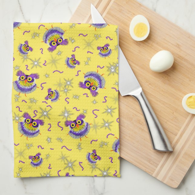 Owl pattern tea towel (Quarter Fold)