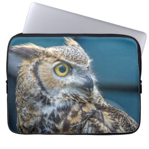 Owl up close laptop sleeve