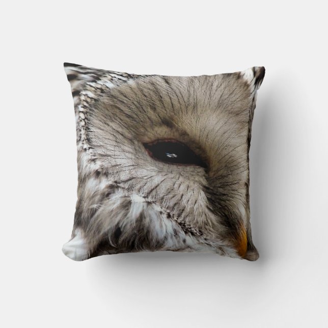 OWLS CUSHION (Front)