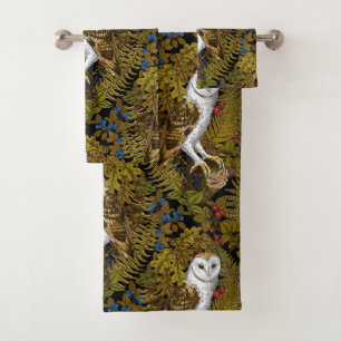 Owls, ferns, oak and berries 2 bath towel set