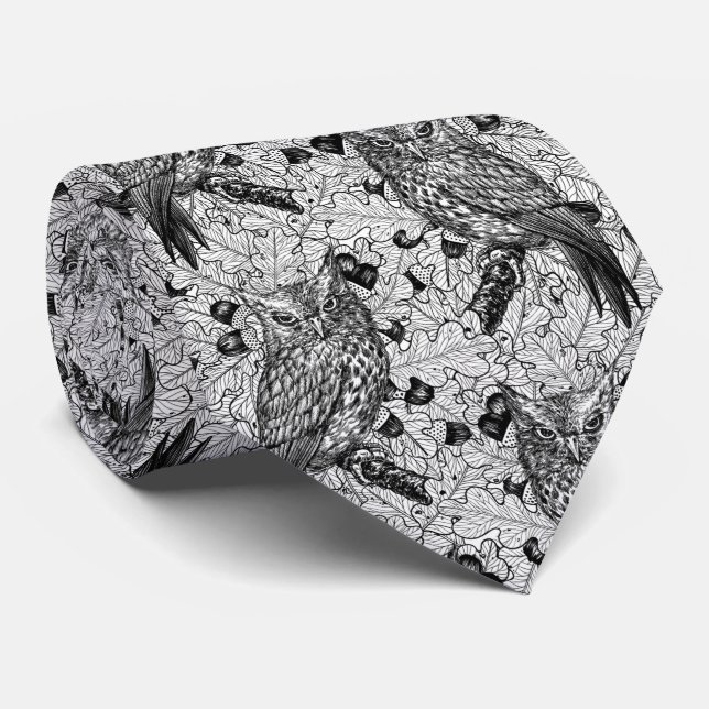 Owls in the oak tree, black and white tie (Rolled)