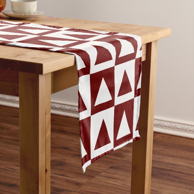 Oxbloodred&White Triangle on Checkers Design Short Table Runner (In Situ)