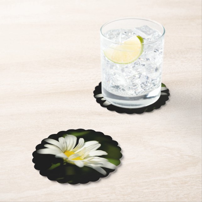 Oxeye Daisy Coasters Scalloped (Insitu)