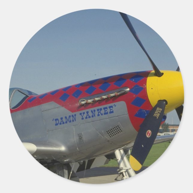 P51 Mustang, nose cone/propeller showing nose art Classic Round Sticker (Front)