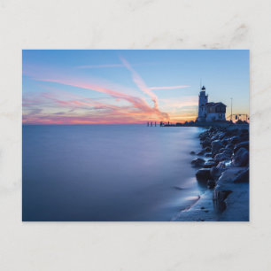 Paard van Marken lighthouse in a blue sunrise Postcard