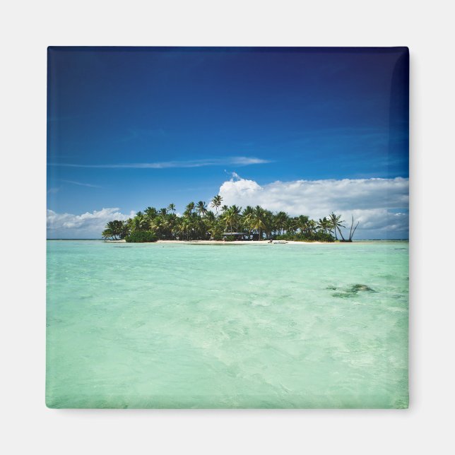 Pacific island with palm trees magnet (Front)