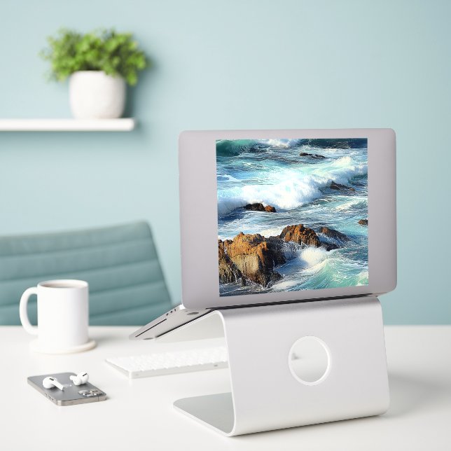 Pacific Ocean Waves (Laptop On Desk)