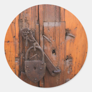 Padlock on wooden door classic round sticker
