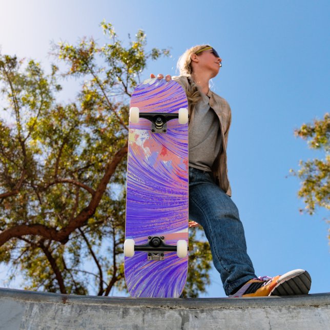 Paint & Feathers Skateboard (Outdoor 1)