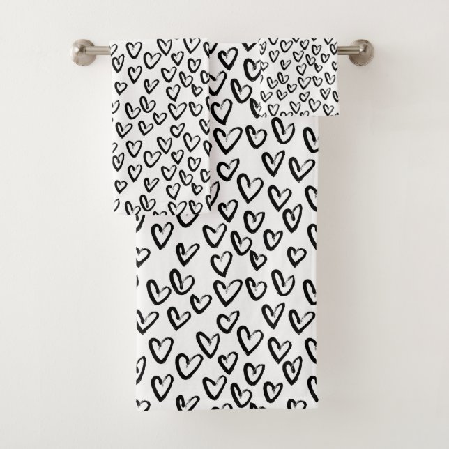 Paint Stroke Heart Pattern Bath Towel Set (Insitu)