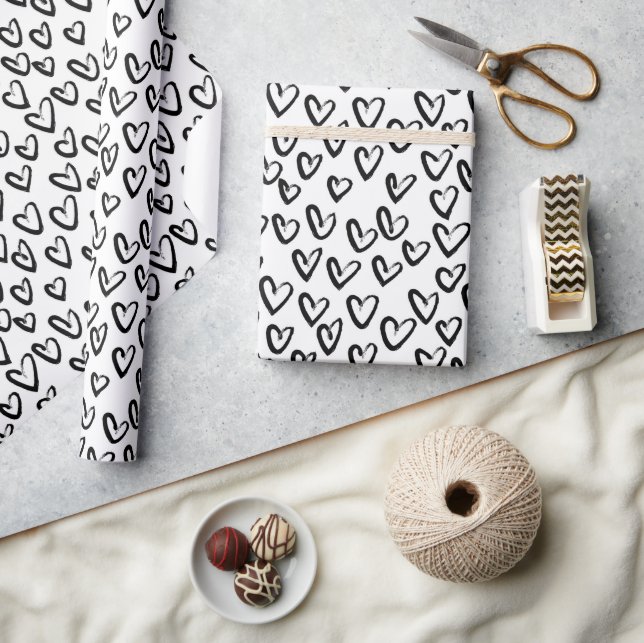 Paint Stroke Heart Pattern Wrapping Paper (Crafts)
