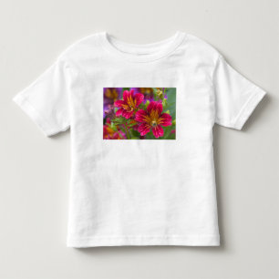 Painted tongue close-ups of their blooms - toddler T-Shirt