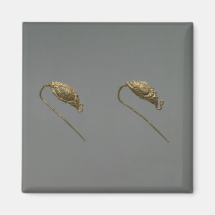 Pair of gold earrings, Liao Dynasty Magnet