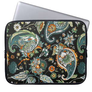 Paisley. A seamless pattern based on the tradition Laptop Sleeve
