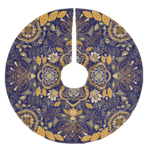 Paisley Elegance: Textile Design Pattern Brushed Polyester Tree Skirt