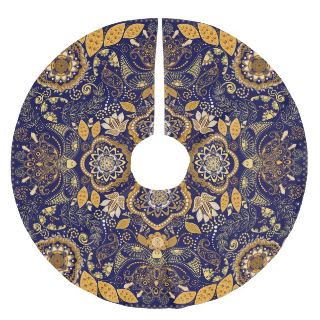 Paisley Elegance: Textile Design Pattern Brushed Polyester Tree Skirt (Front)