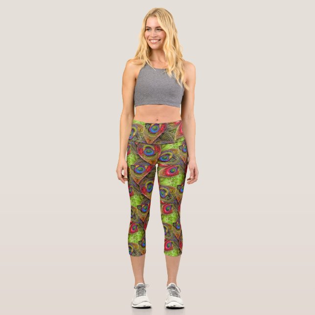 Paisley feathers2 capri leggings (Front)