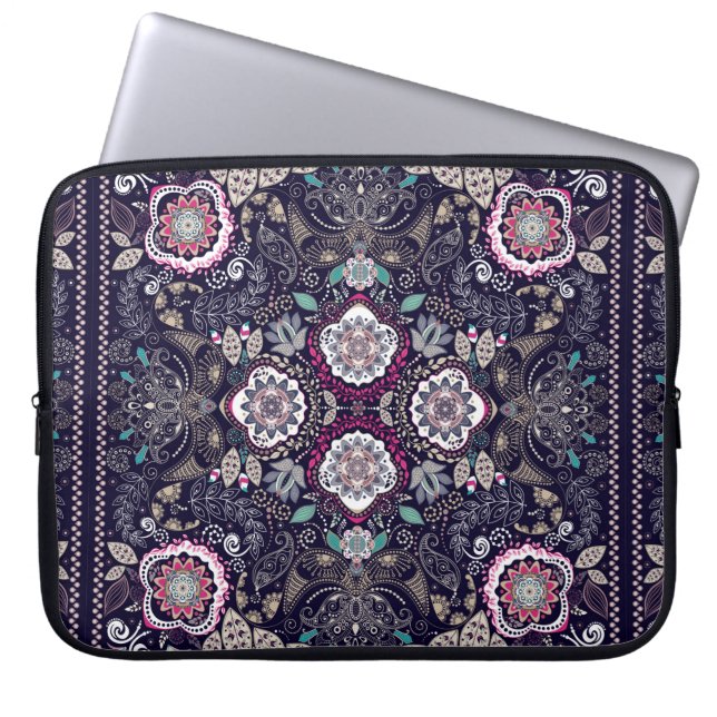 Paisley floral pattern laptop sleeve (Front)