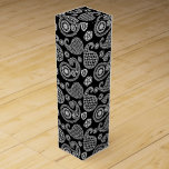 Paisley pattern, Black and White Wine Box<br><div class="desc">Ornate,  lacy,  paisley pattern in white on a black background</div>