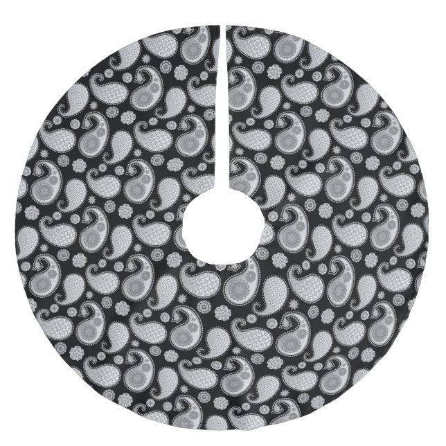 Paisley pattern, Silver Grey / Grey on Black Brushed Polyester Tree Skirt (Front)