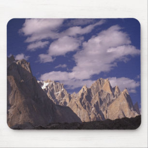 Pakistan, Baltoro Muztagh Range, Grand Cathedral Mouse Pad