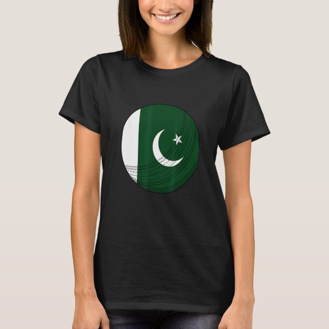 Pakistan Cricket Ball Pakistan People Cricket Fan  T-Shirt (Front)