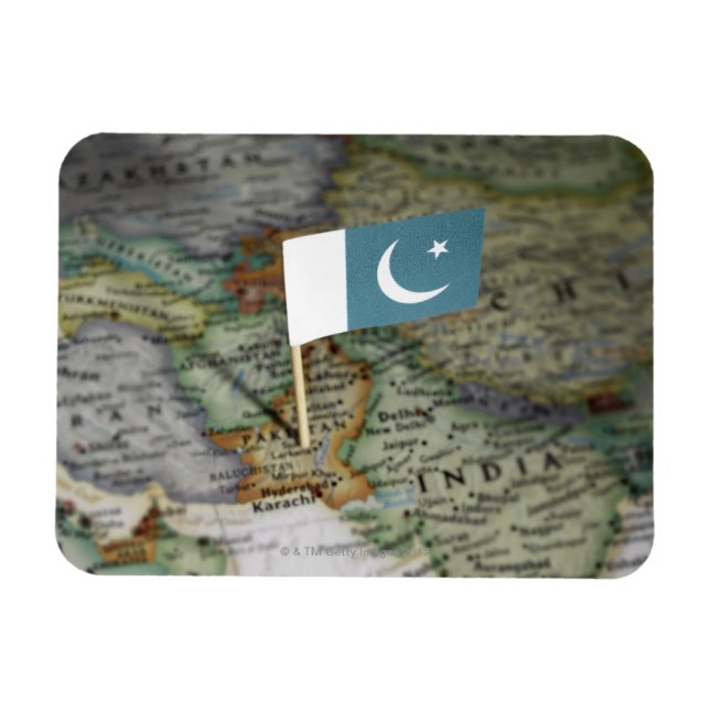 Pakistan flag in map magnet (Horizontal)