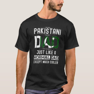 Pakistani Dad Fathers Day Pakistan Flag  Men Birth T-Shirt
