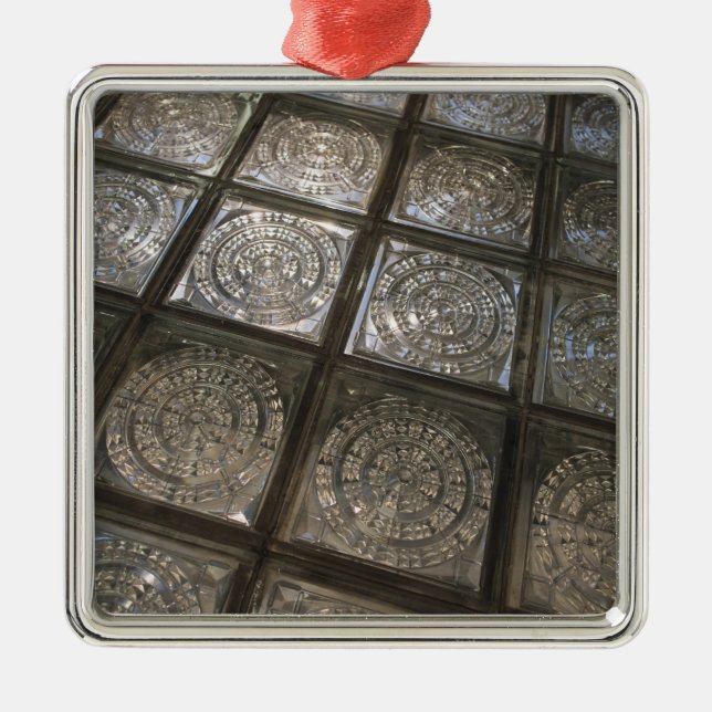 Palacio de Communicaciones, glass flooring Metal Tree Decoration (Front)