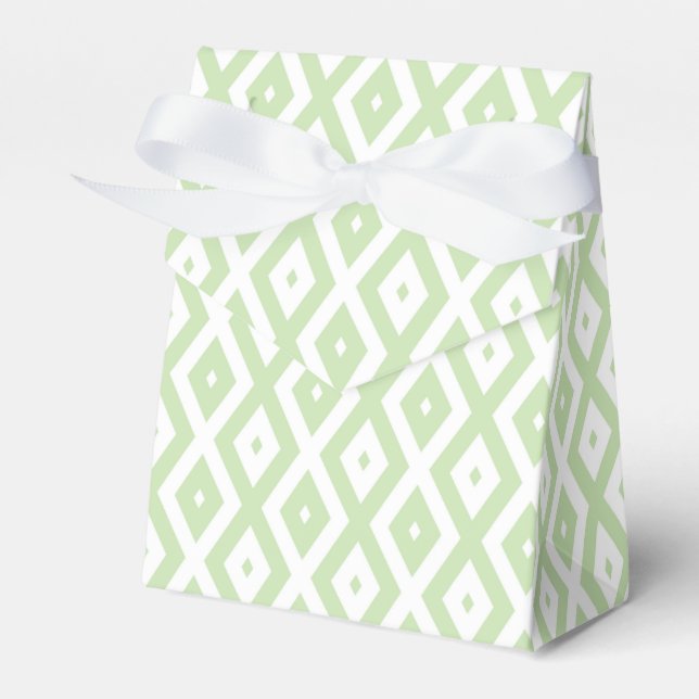Pale green and white diamond pattern favour box (Front Side)