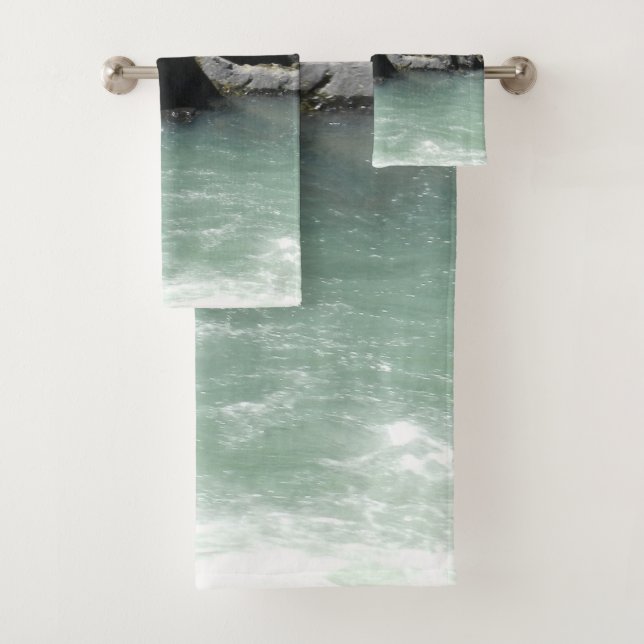 Pale Green Granite Spa Bath Towel Set (Insitu)