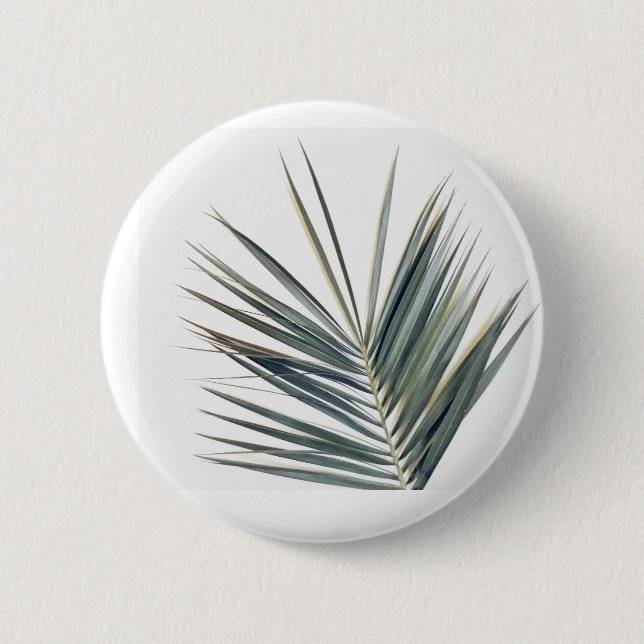 Pale green leaf 6 cm round badge (Front)