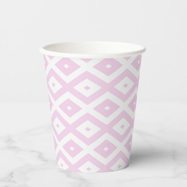 Pale pink and white diamond pattern paper cups (Front)
